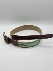 Jungen Größe 22 geflochtener Gürtel mit Mahi Design Lederenden und Messingschnalle - Bild 1 von 6