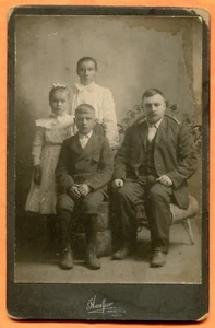 Hancock, MI, Portrait of a Family, by Haefer, circa 1900s - Picture 1 of 2