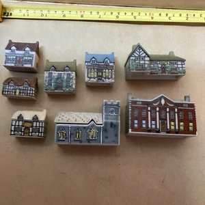 RARE Set 1 WADE ENGLAND Vintage porcelain House Cottage Store Figures F413a - Picture 1 of 12