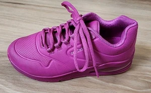 Skechers Pink Fuchsia Shoes Size US 6 UK 3 EUR 36 - Picture 1 of 9