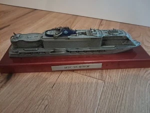 MODELLINO MSC SEAVIEW NAVE CROCIERE MODEL SHIP COLLEZIONE - Foto 1 di 7