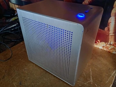 Windows 11,I5 7500,16 g Ram Desktop PC SFF - Image 1 of 4