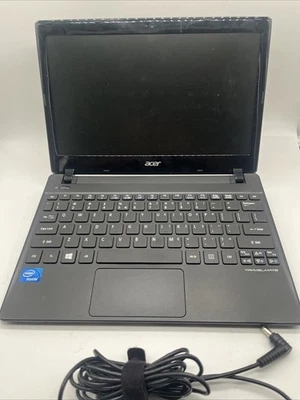 Acer TravelMate B113 Laptop - Model V1VCC - Image 1 of 4