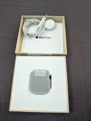 Neue Apple Watch, Series 10 42mm CELLULAR  mit Apple Care + - Bild 1 von 4