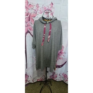 Sudadera Matilda Jane Grande Gris y Floral Manga Corta con Capucha Grande - Imagen 1 de 9