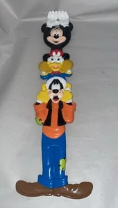 Vintage Walt Disney World Goofy Mickey Donald Back Scratcher Plastic - 39 cm - Picture 1 of 11