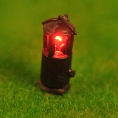 Miniature HO/OO Scale Street Lamp Meadow Lights Garden Lighting Sand Table Model - Image 1 of 4