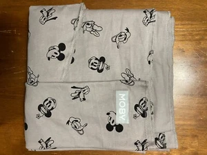 Moby classic wrap baby carrier Disneys vintage Mickey and Friends - Picture 1 of 2