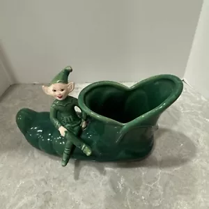 Vintage elf on a shoe planter ceramic elf shoe 7x4.5” - Picture 1 of 7