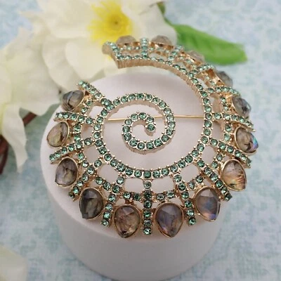 Broche prendedor Nautilus tono dorado remolino abulón simulado diamantes de imitación verde Napier Foto 1 de 4