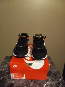 Nike Air Max Ivo Black Sneakers for Men for Sale | Authenticity Guaranteed  | eBay