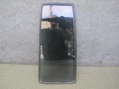 LEXUS J100 LX470 2004-2007 PUERTA TRASERA IZQUIERDA VENTILACIÓN CRISTAL FIJO 68189-60040 Foto 1 de 4