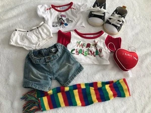 Lote Build a Bear Navidad Inglaterra Camisa Ropa Interior Jeans Peluche Tenis Bufanda Corazón - Imagen 1 de 8