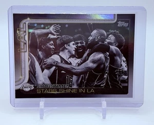 2025-26 Topps Basketball Showtime Stars Shine In LA #293 Blackout Exclusive - Picture 1 of 2