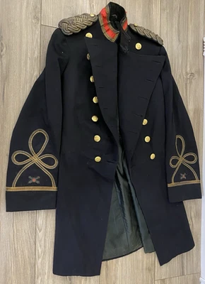 Casaco de saia de oficial de artilharia dos EUA pós-guerra hispano-americana! Datado de 1904! - Imagem 1 de 4