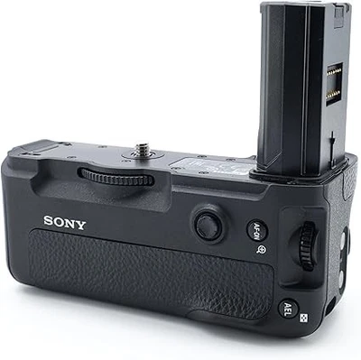 Sony VG-C3EM Professional Vertical Grip - Perfect Fit for Sony a9 - Image 1 of 4