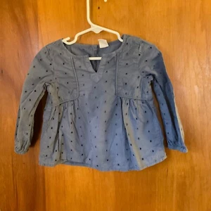 Baby Gap Eyelet Langarmshirt blau Kleinkind Mädchen Gr. 2T gefüttert Kinder Kids - Bild 1 von 10