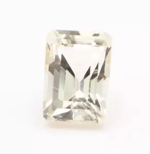Piedra de berilo amarillo natural con forma de octágono de berilo amarillo de 9,5 x 6,7 mm de 2,70 quilates - Imagen 1 de 8