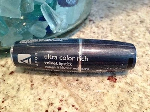 Lápiz labial AVON Ultra Color Rich Velvet VINO TERCIOPELO Nuevo SELLADO Envío gratuito - Imagen 1 de 1