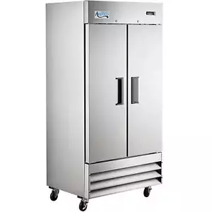 39 1/2" Solid Door Reach-In Refrigerator - Picture 1 of 7