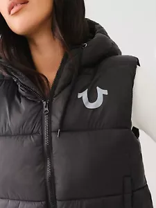 $149 True Religion Women's Hooded Puffer Vest Jet Black Size Large 600013 NWT - Picture 1 of 4