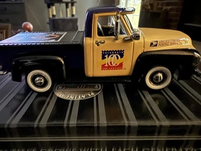 MATCHBOX ROCKY MARCIANO 1955 FORD POST PICK UP TRUCK F-100 ESTADO PERFEITO - Imagem 1 de 4