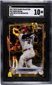 2022 Topps Gilded Yadier Molina Lava Gold Etch rifrattore 10/10 SGC 10 cardinali - Foto 1 di 2