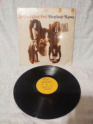 The Dave Clark Five ‎– Everybody Knows 1968 Epic BN 24354 Jacket VG+ Vinyl NM- - Image 1 of 2