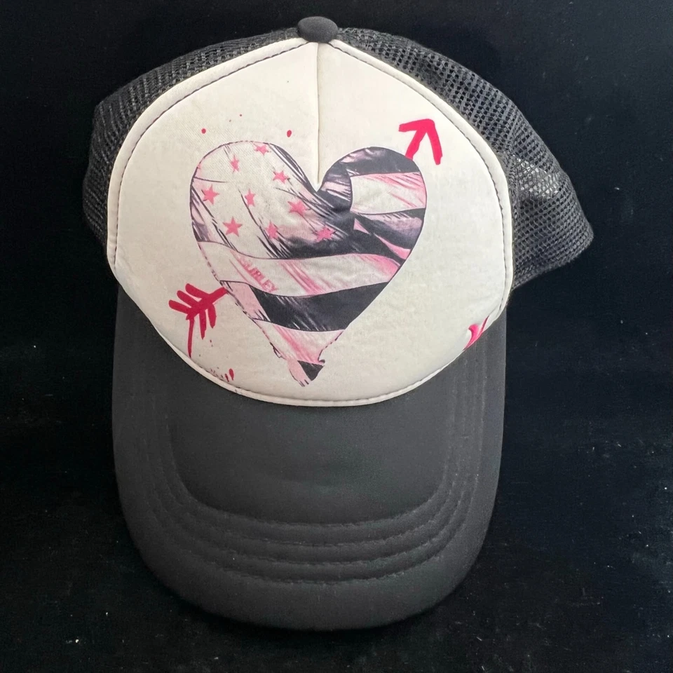 Gorra de camionero Hurley Heart Puffer malla trasera vintage negra a presión Foto 1 de 4