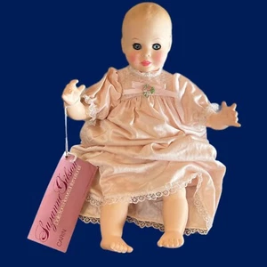 Vintage Suzanne Gibson Baby Carin Blue Sleepy Eyes Soft Body 12” Plastic - Picture 1 of 16