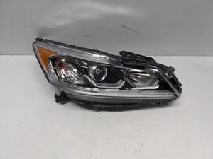 Faro halógeno derecho pasajero Honda Accord 2016-2017 BA1 - Imagen 1 de 11