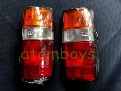 FOR TOYOTA LAND CRUISER FJ82 FJ80 FZJ80 HZJ80 REAR TAIL LIGHTS LAMP 90 91 92 97 - Image 1 of 4
