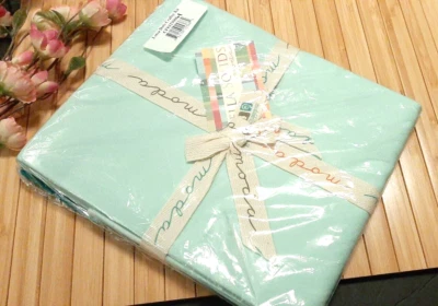 MODA BELLA SOLIDS LOTSA DOTS CRAFTY KIT CFKIT9900-1 Cotton - Image 1 of 4