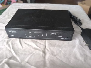 Araknis AN-300-RT-4L2W Dual-WAN Gigabit VPN Router with Original Power Supply - Photo 1/3
