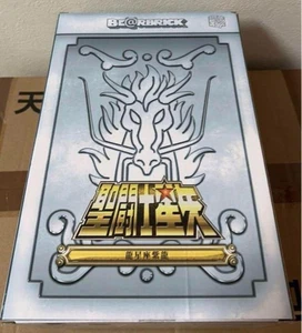 BEARBRICK Chogokin Saint Seiya Zodiac Gold Cloth Version 200 Anime Figure New - Picture 1 of 2