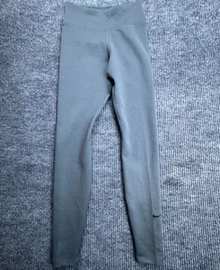 Nike Leggings Para Mujer X-Pequeños Gris Lujo Yoga Cintura Alta Calce Ajustado Nuevo Atletismo - Imagen 1 de 11