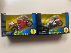 Ducati 996 Yamaha R1 R7 1/18 Scale Motorcycles 2pc Die Cast Toy Collection - Picture 1 of 4