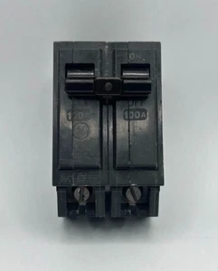 USADO GE THQL21100 100 Amp 120/240 Voltios 2 POLOS Disyuntor Enchufable - Imagen 1 de 3