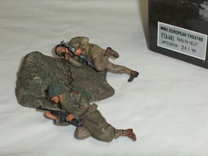 FIGARTI ETA043 BRITISH ARMY RADIO FOR HELP OPERATOR METAL TOY SOLDIER FIGURE SET - Picture 1 of 1