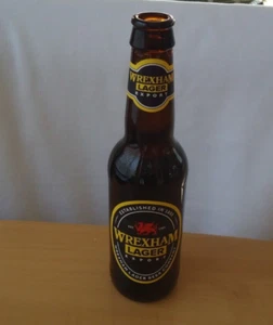 Wrexham Lager Bier 330ml Flasche - LEER - Sammlerstück, Man Cave - Bild 1 von 4