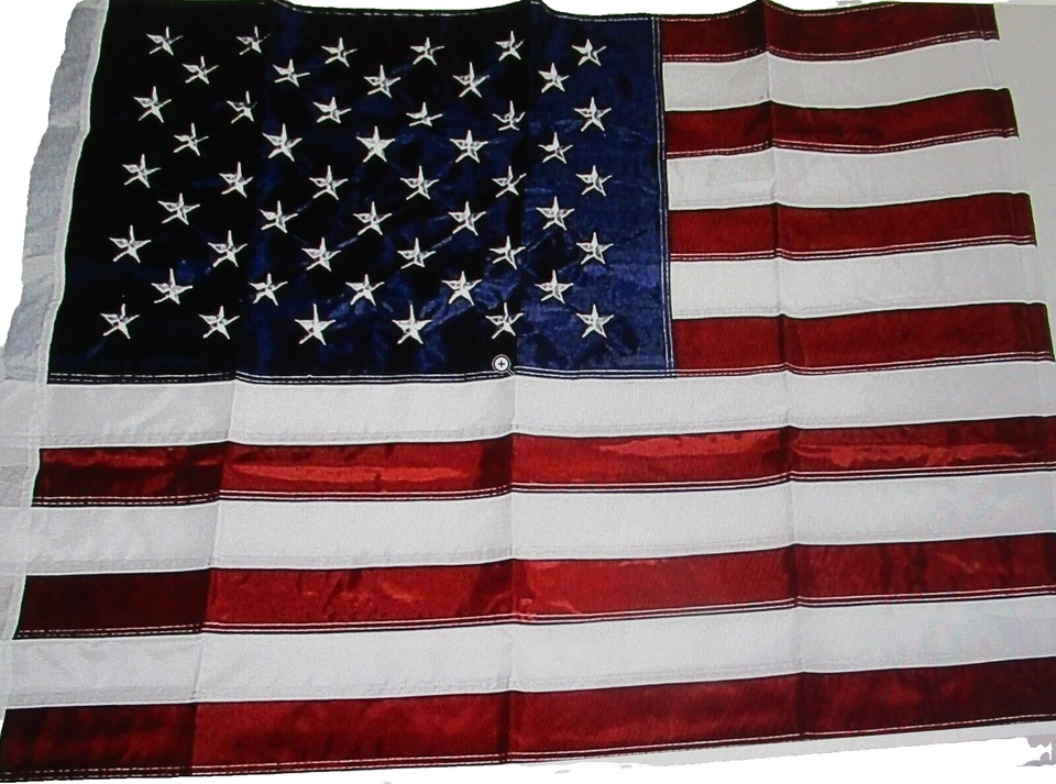 АМЕРИКАНСКИЙ ФЛАГ ~ 28 «X 50» ~ погодостойкий ~ сверхпрочный шов ~ нейлон - Изображение 1 из 1