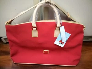 NWT RARE VINTAGE DOONEY $ BOURKE JUMBO WEEKENDER HANDBAG STYLE # C576M CHILI RED - Picture 1 of 14