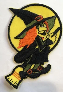 Vintage Halloween Witch Embroidered Sewing Craft Patch Rumper Stitcher Hallmark - Picture 1 of 4