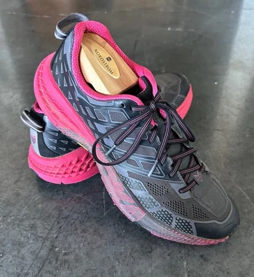 Zapatos para correr Hoka One One Speedgoat 2 negros/azalea para mujer talla 10,5 Foto 1 de 4