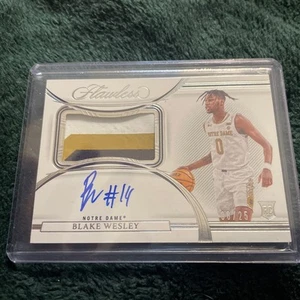2022 Flawless Collegiate Blake Wesley Rookie Patch Autograph /25 Notre Dame RPA - Bild 1 von 7