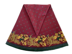 Williams Sonoma Red Bee 70 Inch Round Tablecloth French Country Provence NWOT - Picture 1 of 4