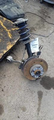 15 16 BMW 428I Knee Assembly Left driver less caliper - Image 1 of 3