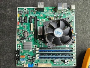 MSI MS-7613 Micro-ATX Mother-board with i7 CPU, 8gb ram - Foto 1 di 7