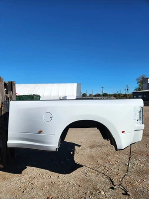 2009-2018 Dodge Ram 3500 4500 4th Gen Dually 8' Truck Truck Bed - Bright White - Image 1 of 4