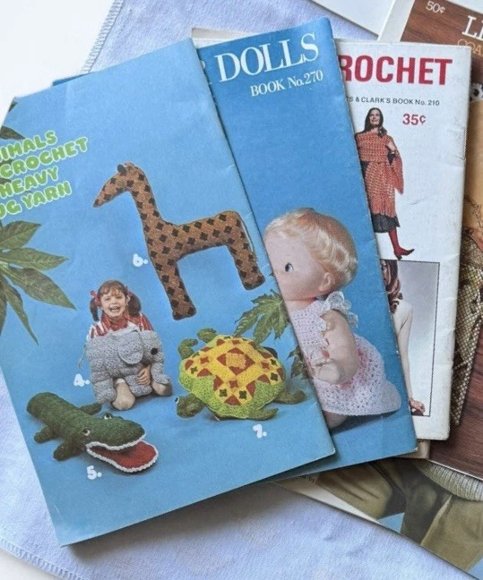 Lot of 6 Vintage Crochet Pattern Booklets 60s 70s 80s Clothes Household Toys - Image 1 of 1